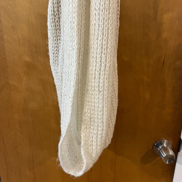 Echo Women's Ivory Sequin Shimmering Thick Knit Infinity Loop Wrap Scarf - Picture 3 of 6